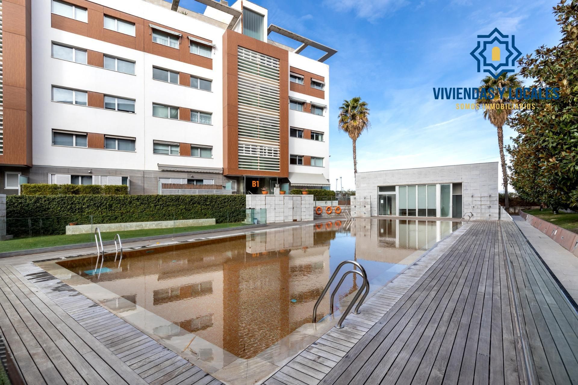 Vista exterior de Planta baixa en venda en  Granada Capital amb Aire condicionat, Calefacció i Jardí privat