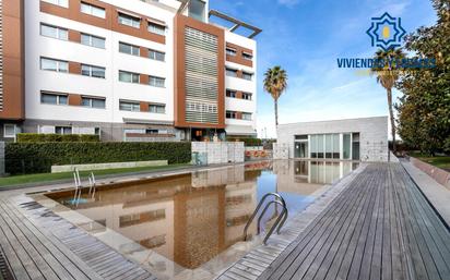 Vista exterior de Planta baixa en venda en  Granada Capital amb Aire condicionat, Calefacció i Jardí privat