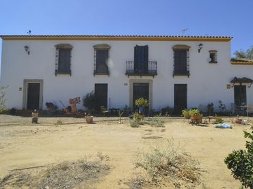 Maison rustique avec jardin à vendre à Marchena
