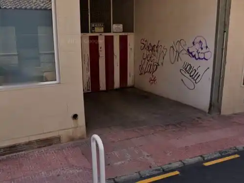 Individual de lloguer a Calle la paz 33