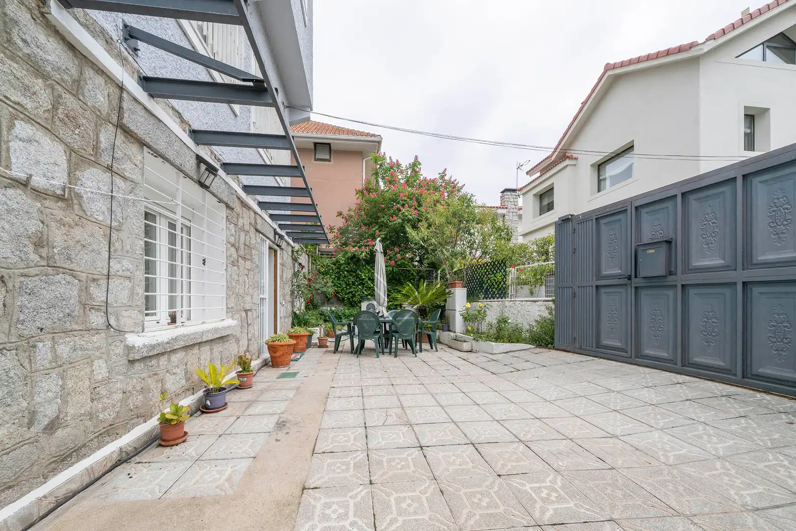 Terraza de Casa adosada en venta en Madrid