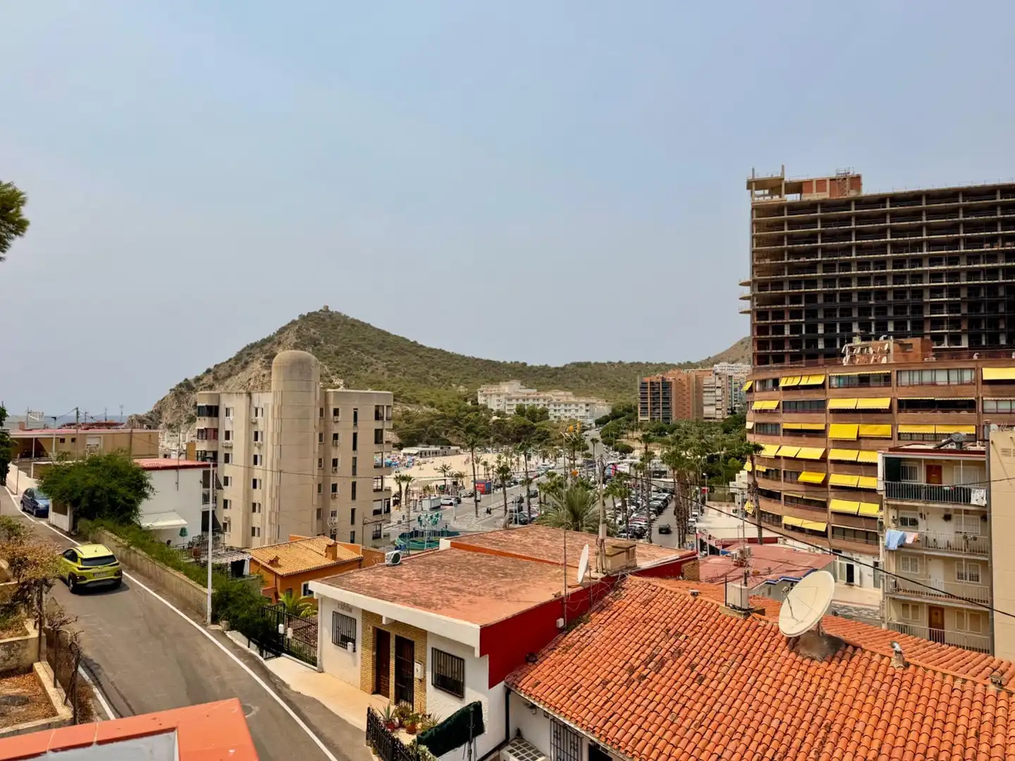 Vista exterior de Edificio en venta en Finestrat