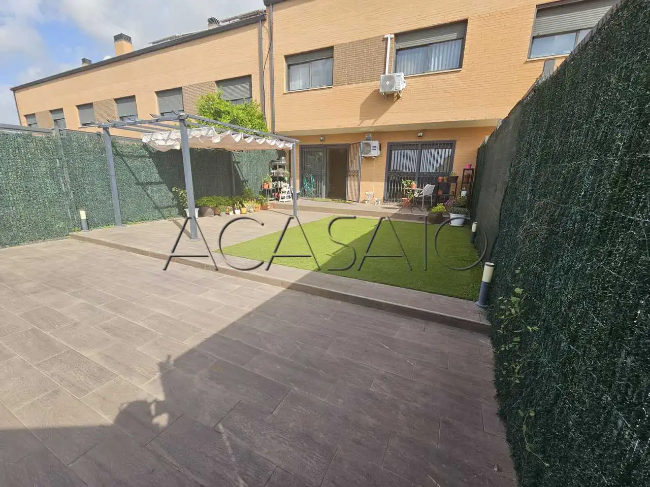 Terrassa de Casa adosada en venda en El Viso de San Juan amb Aire condicionat, Calefacció i Traster