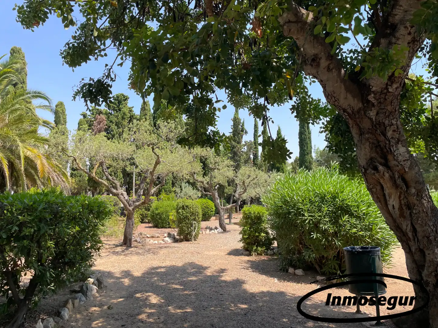 Jardí de Casa adosada en venda en Cambrils amb Aire condicionat, Calefacció i Jardí privat