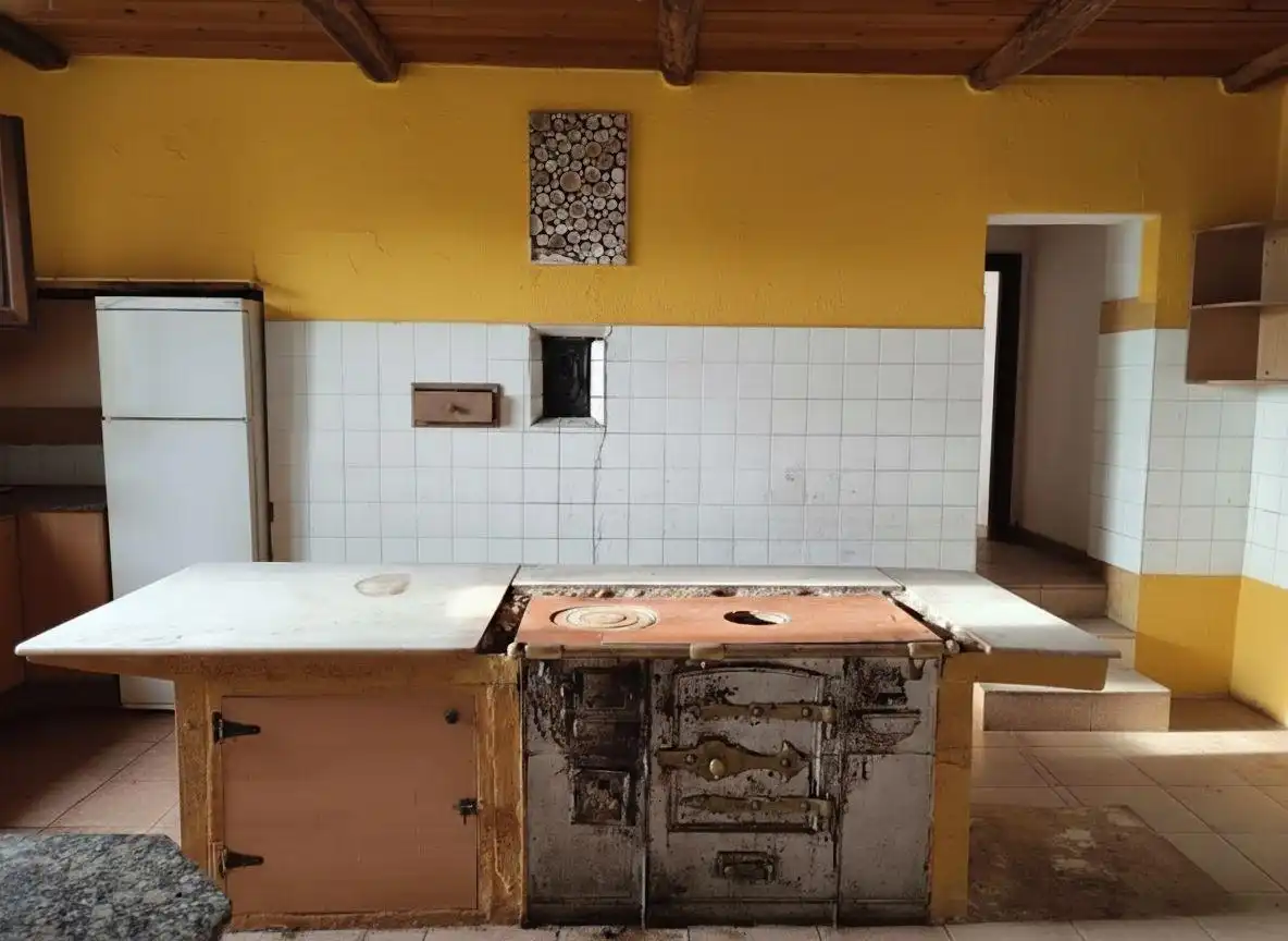 Cocina de Casa o chalet en venta en Rodeiro con Jardín privado y Amueblado
