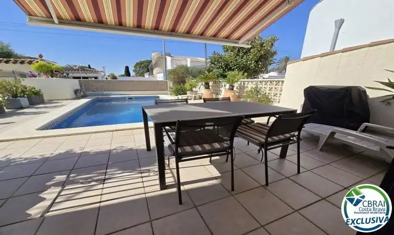 Terrassa de Casa o xalet en venda en Empuriabrava amb Calefacció, Terrassa i Piscina
