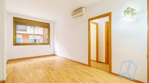 Foto 3 de Piso en venta en Carrer de L'encarnació, El Baix Guinardó, Barcelona Capital