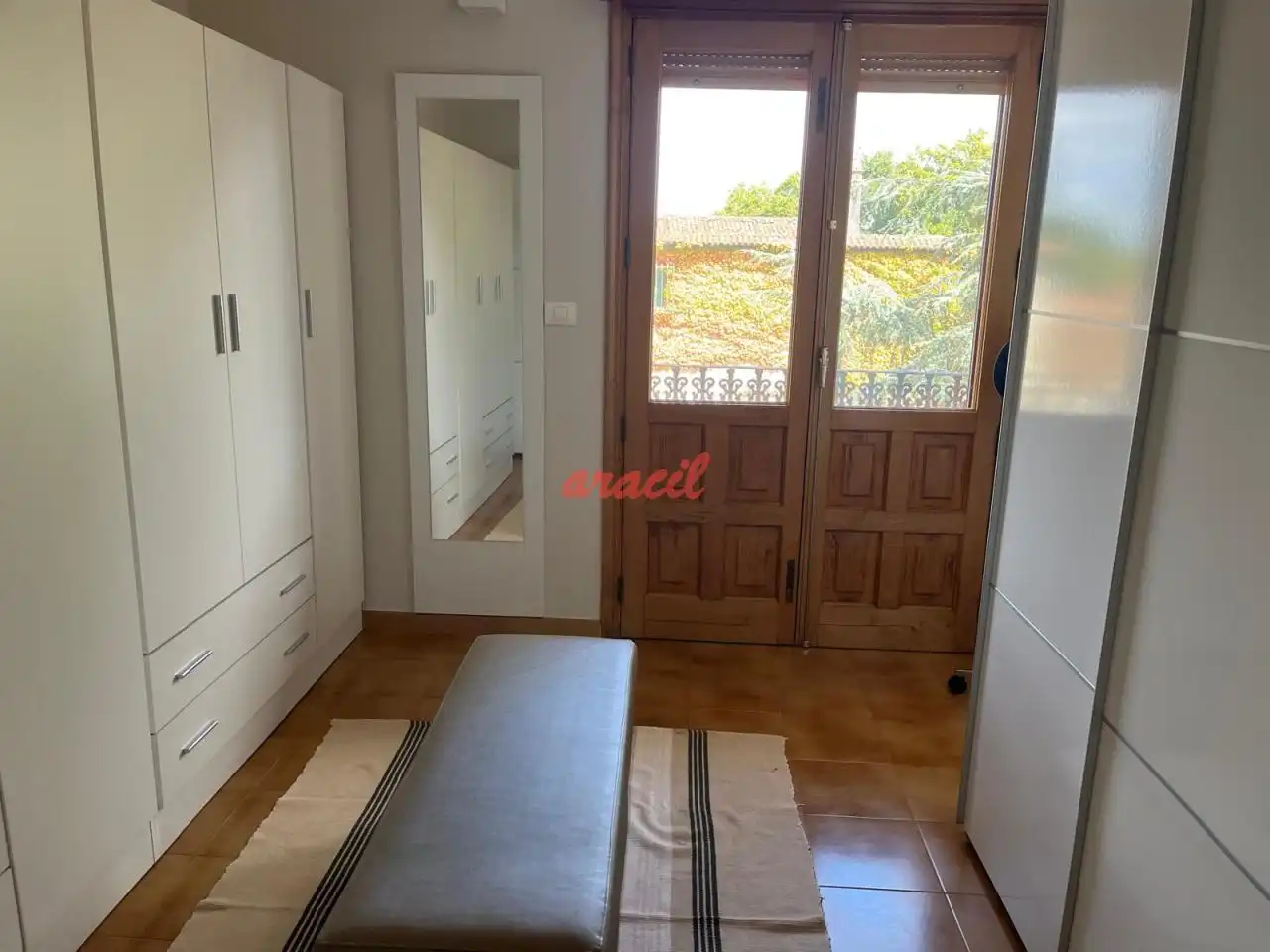 Dormitori de Casa o xalet de lloguer en Ourense Capital  amb Calefacció, Jardí privat i Terrassa