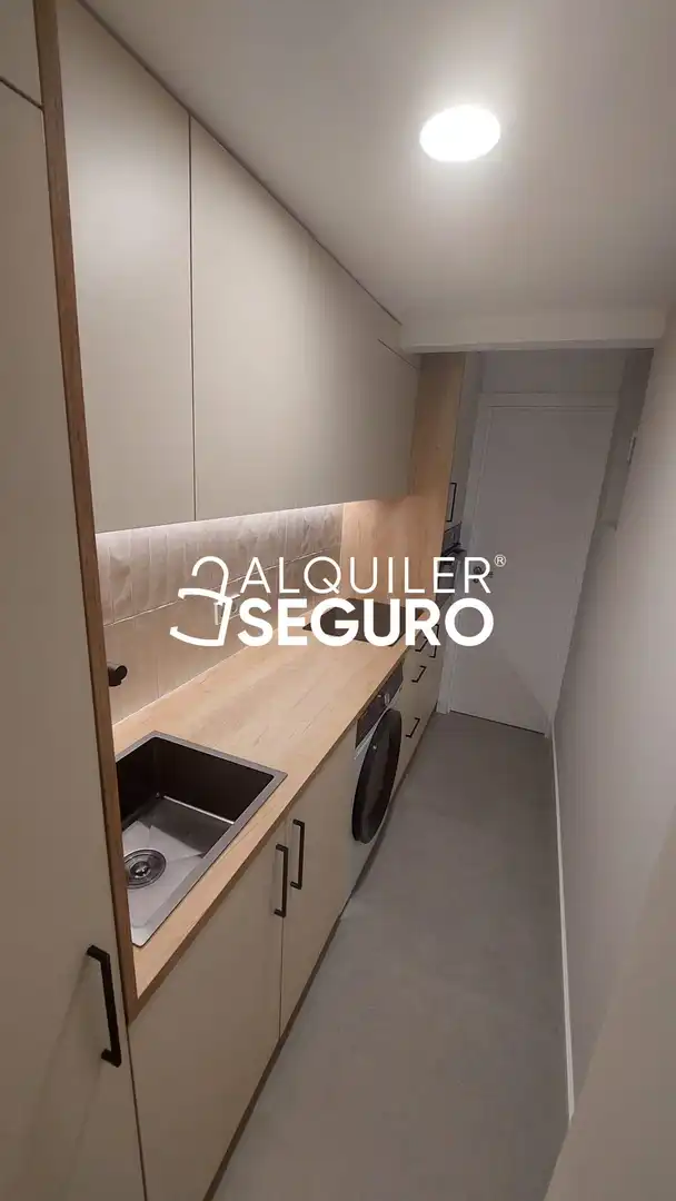 Estudi de lloguer a de la Encomienda, Embajadores - Lavapiés