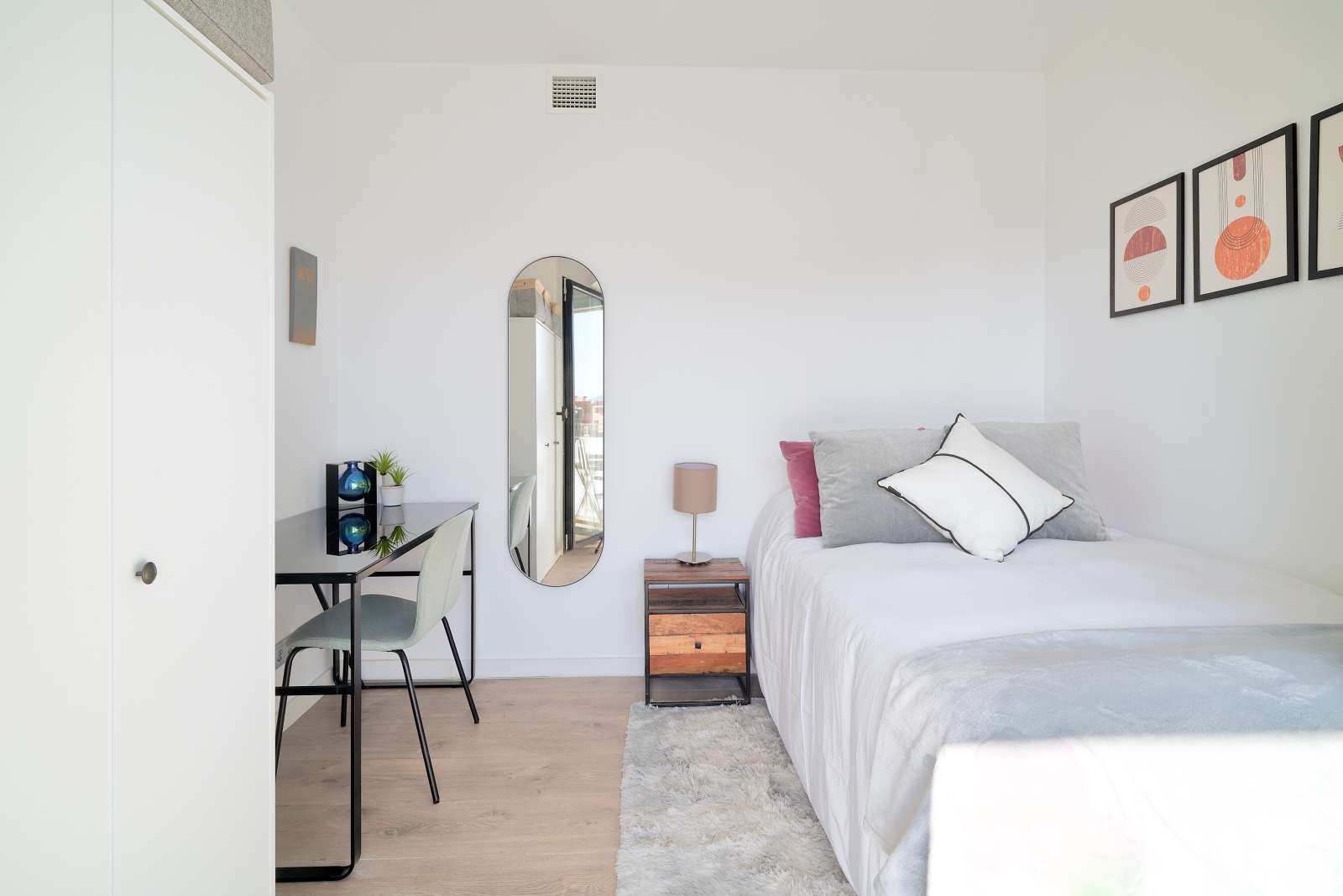 Bedroom of Flat to share in Málaga Capital  with Air Conditioner, Terrace and Furnished