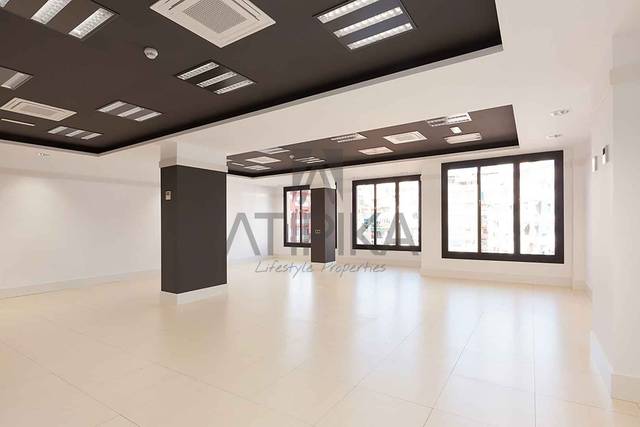 Oficina en Alquiler en La Maternitat i Sant Ramon
