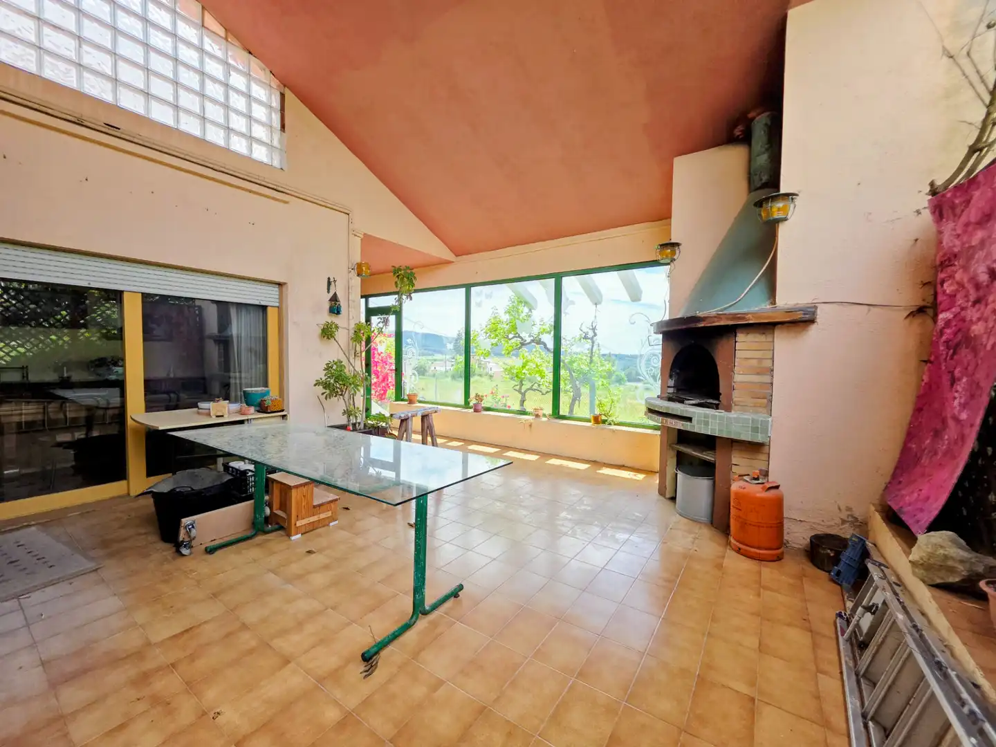 Cocina de Casa o chalet en venta en Sant Cugat Sesgarrigues con Calefacción, Terraza y Amueblado