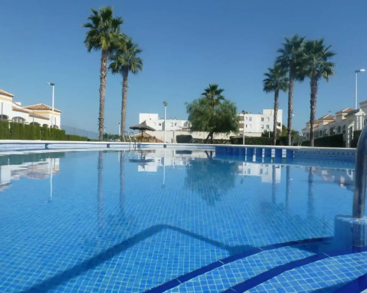 Piscina de Casa adosada en venta en Santa Pola con Terraza, Piscina y Piscina comunitaria