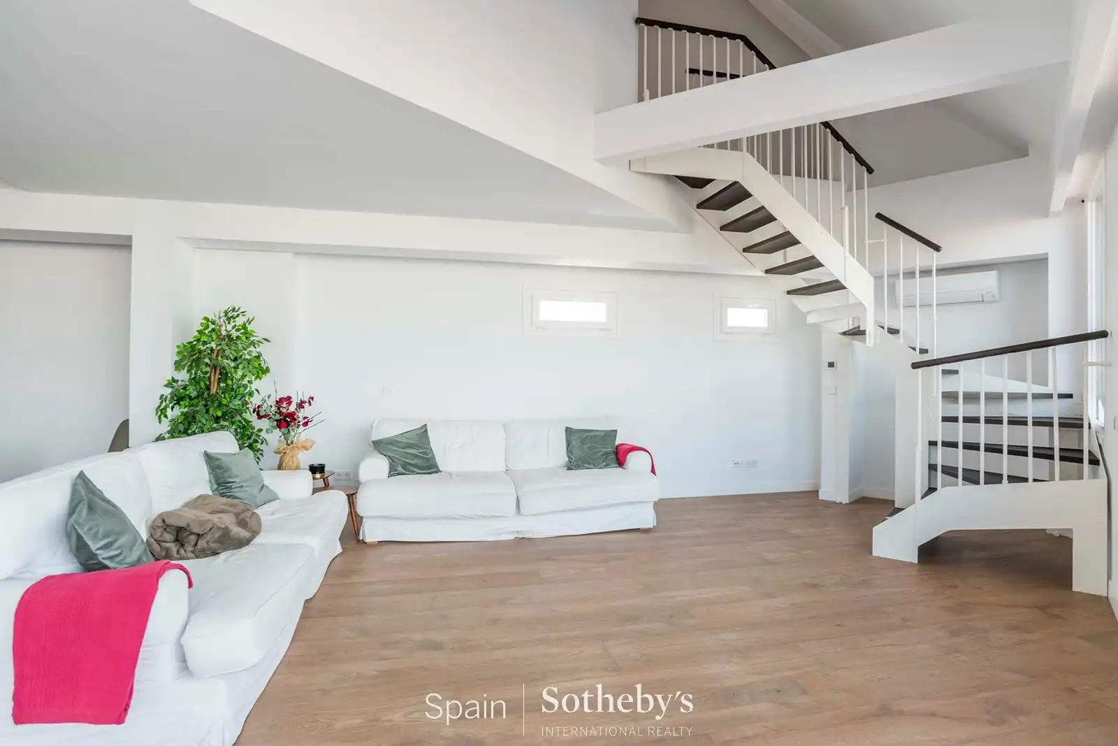 Ático con ascensor en venta en Glorieta de Ruiz Giménez, imagen 6