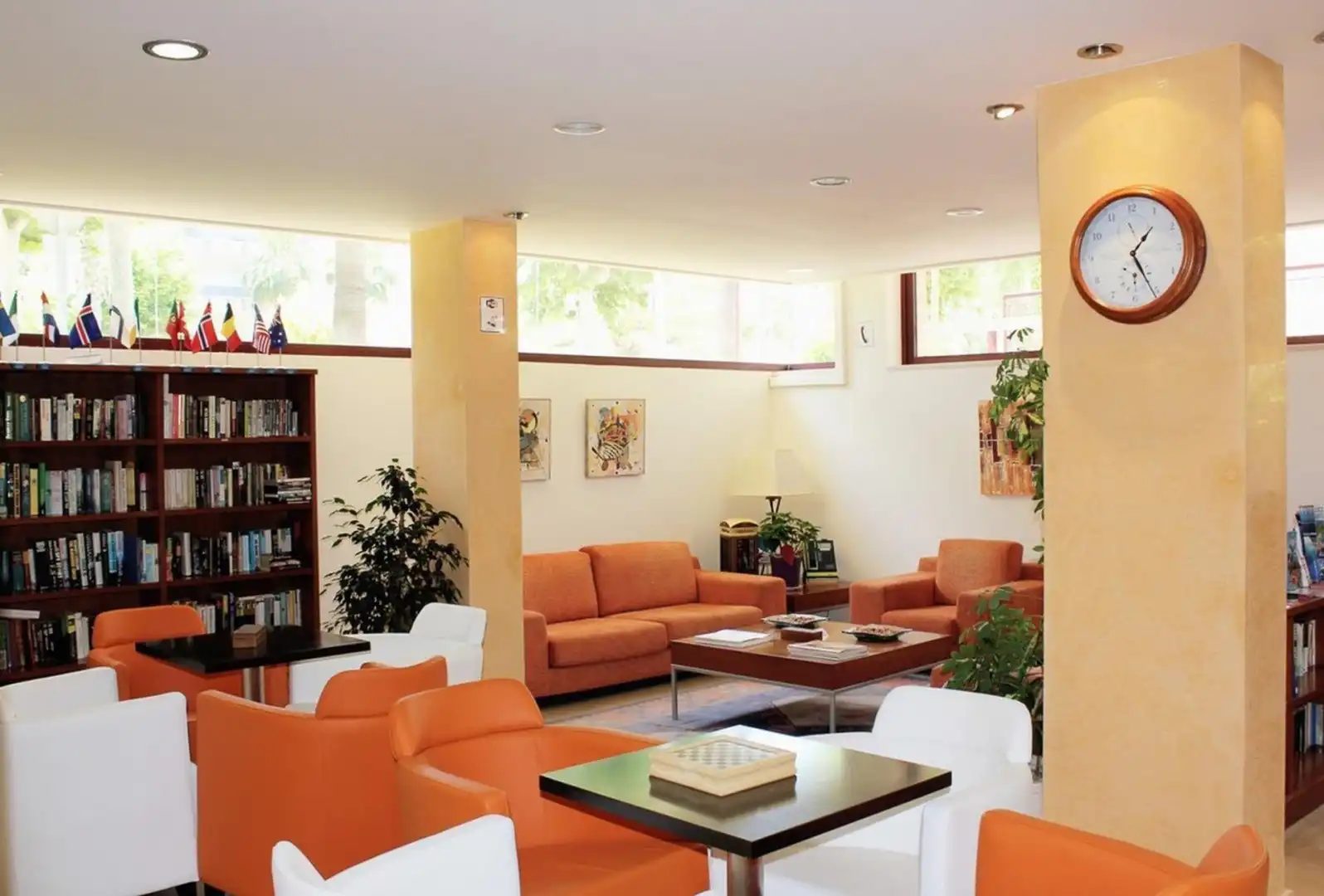 Sala de estar de Apartamento de alquiler en L'Alfàs del Pi con Aire acondicionado, Terraza y Amueblado