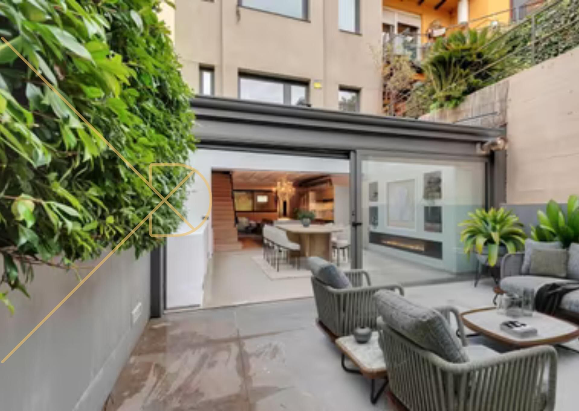 Terrassa de Casa o xalet en venda en  Barcelona Capital amb Aire condicionat, Calefacció i Jardí privat