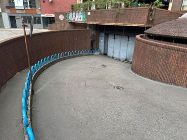 Aparcamiento en venta en La Villa - Bazuelo