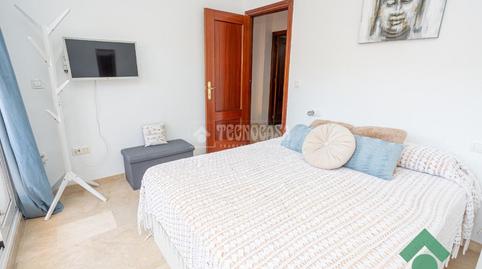 Foto 5 de Casa adosada en venda a C. Pinzon, El Rinconcillo, Cádiz