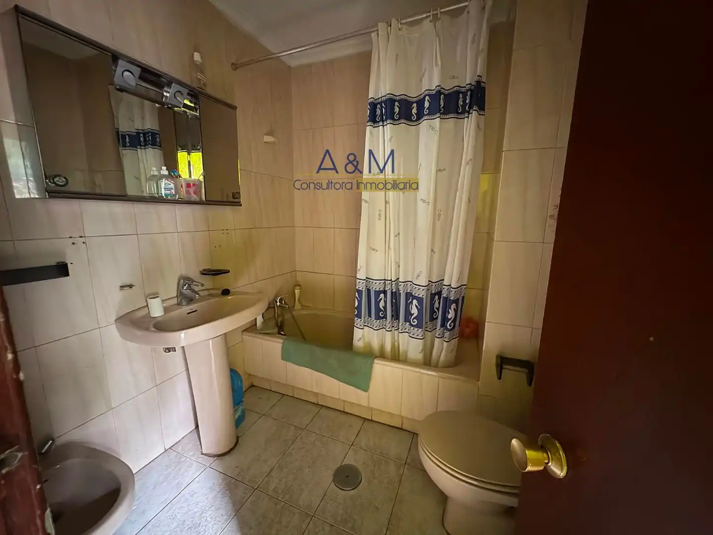 Bathroom of Houses for sale in Valladolid
