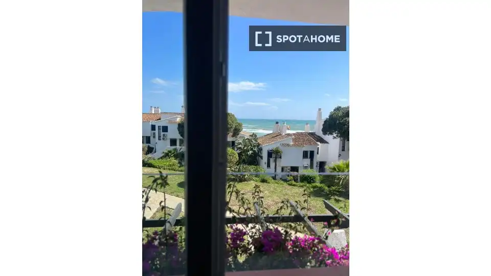 Vista exterior de Apartament per a compartir en Mijas amb Aire condicionat, Terrassa i Moblat