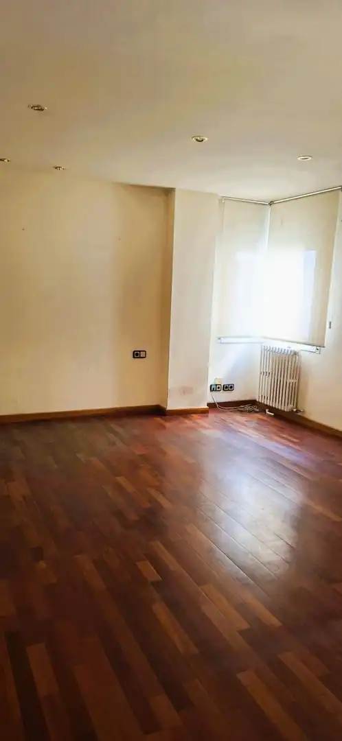 Office for rent in Eixample Nord