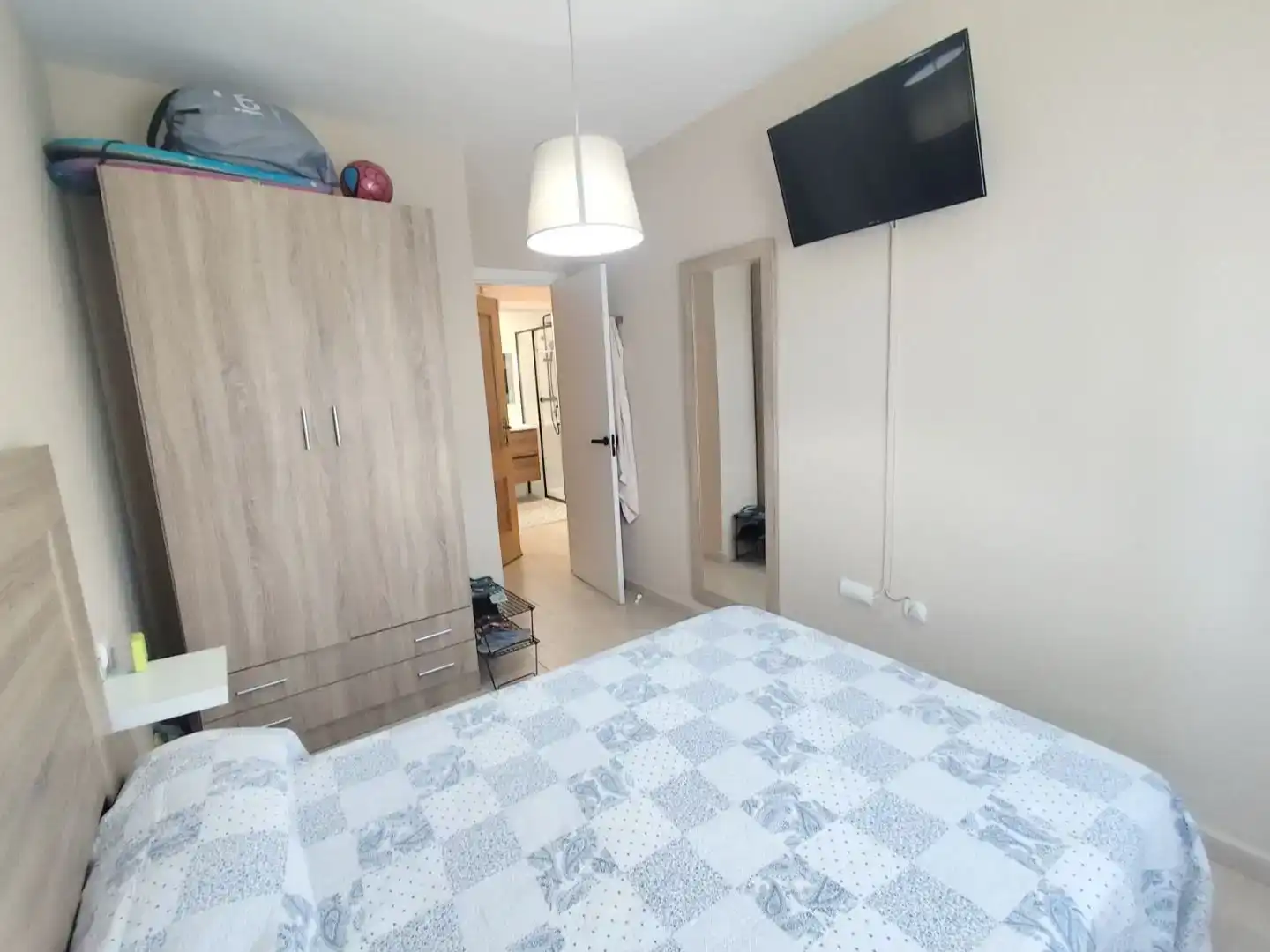 Schlafzimmer von Wohnung zum Verkauf in Isla Cristina mit Schwimmbad