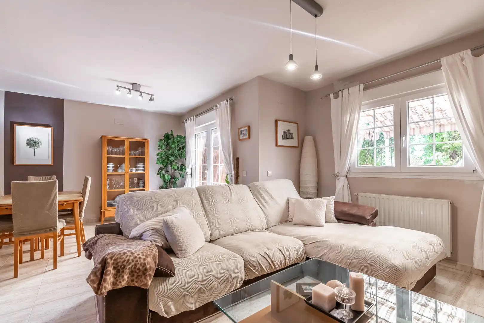 Sala d'estar de Casa o xalet en venda en Rivas-Vaciamadrid amb Aire condicionat, Calefacció i Terrassa