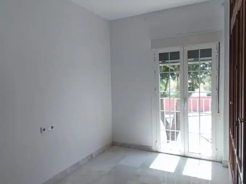 Bedroom of Flat for sale in Almensilla  with Air Conditioner, Private garden and Storage room