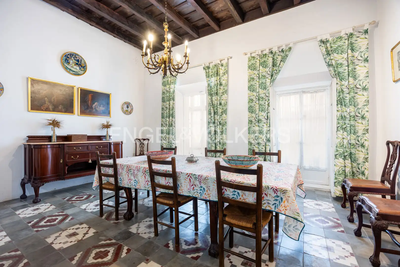 Comedor de Casa o chalet en venta en Sanlúcar de Barrameda con Aire acondicionado, Calefacción y Jardín privado