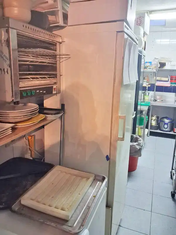 Local en traspaso en Torrelodones con Aire acondicionado, Calefacción y Amueblado