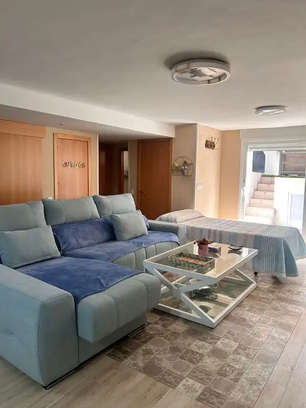 Detached homes for sale in Calle Diego de Mazariegos, 2, Nuevo Hospital