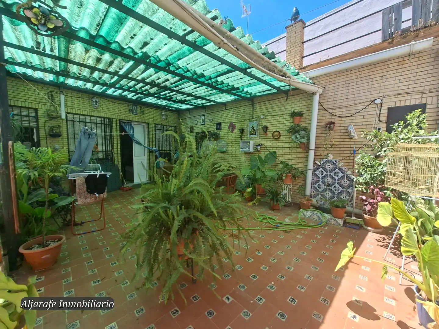 Jardí de Casa o xalet en venda en Umbrete amb Terrassa i Traster