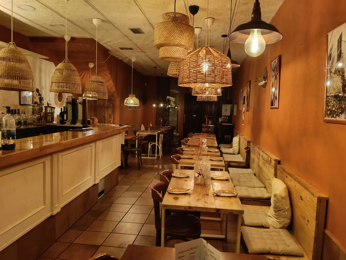 Local comercial en traspaso en Carrer de Sant Benet, imagen 2