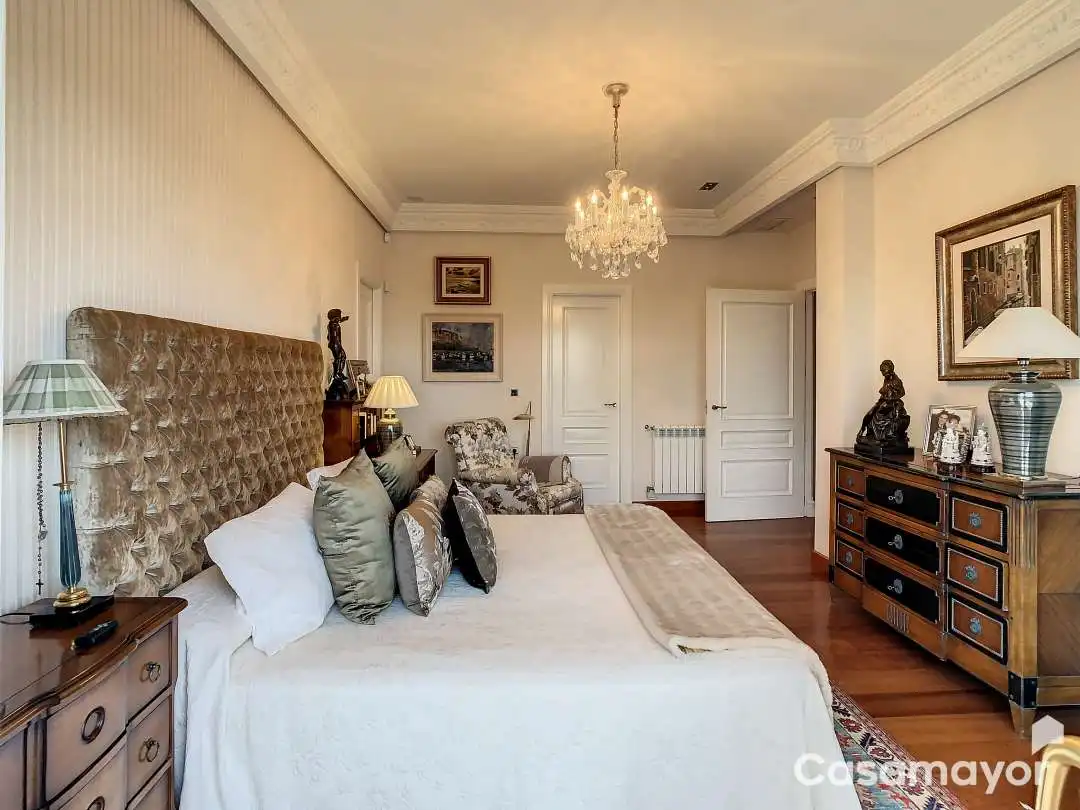 Habitación de Casa o chalet en venta en Mutxamel con Aire acondicionado, Calefacción y Jardín privado