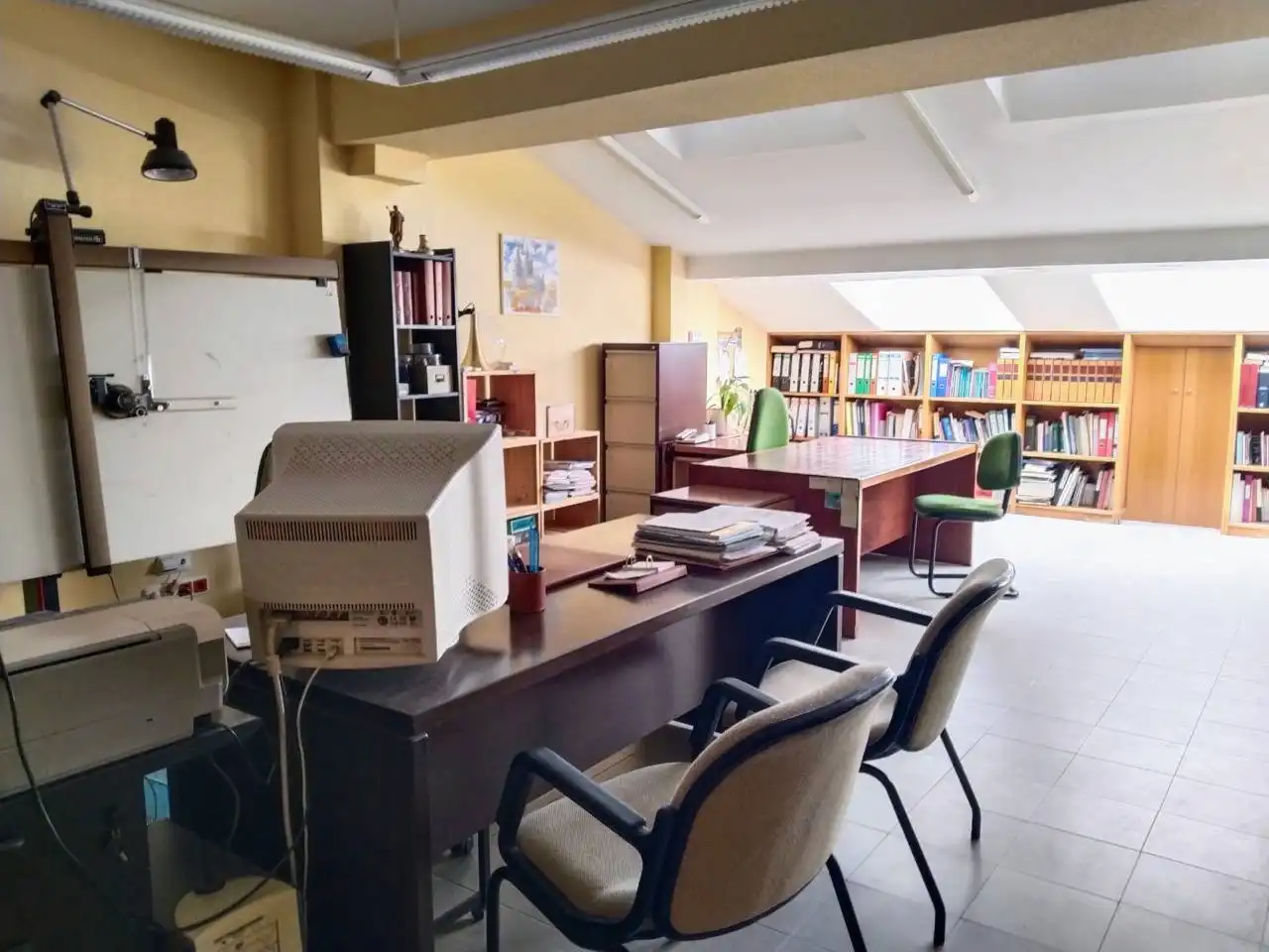 Büro zur Miete in Burgos mit Klimaanlage