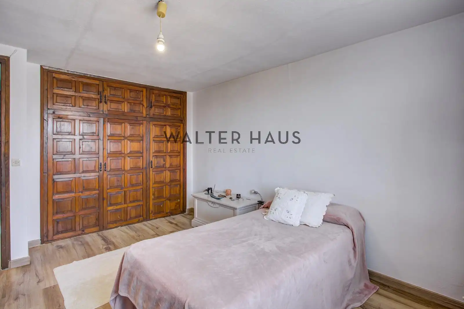 Habitación de Casa o chalet en venta en Vall-llobrega con Jardín privado, Terraza y Balcón