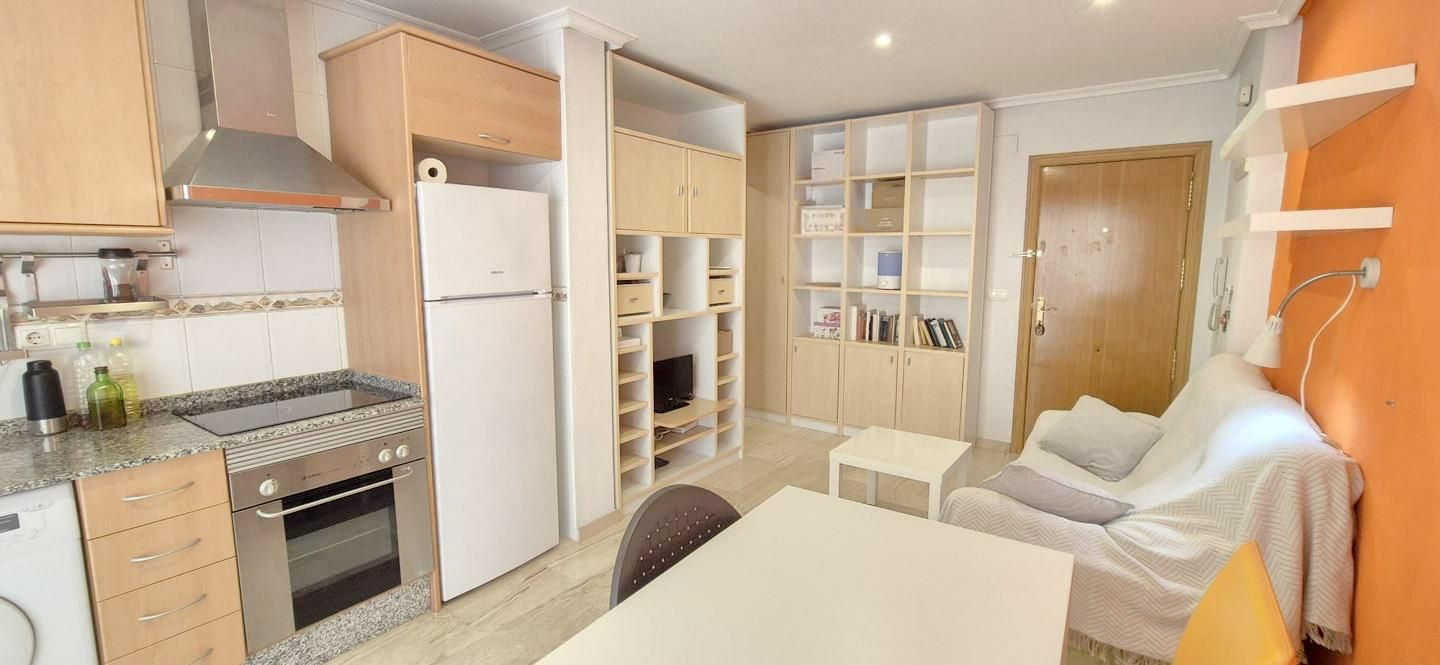 Bedroom of Flat for sale in Elche / Elx  with Air Conditioner, Storage room and Furnished