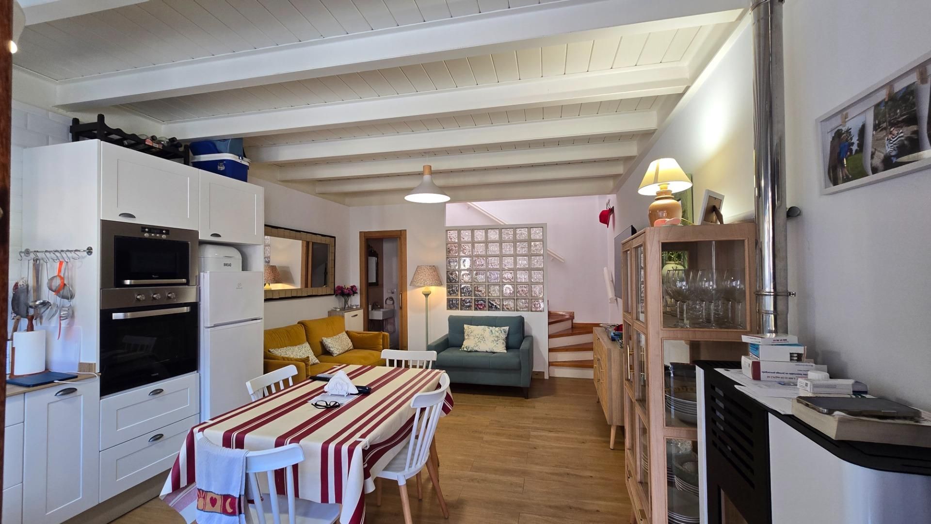 Wohnzimmer von Country house zum verkauf in Udías mit Terrasse, Balkon und Alarm