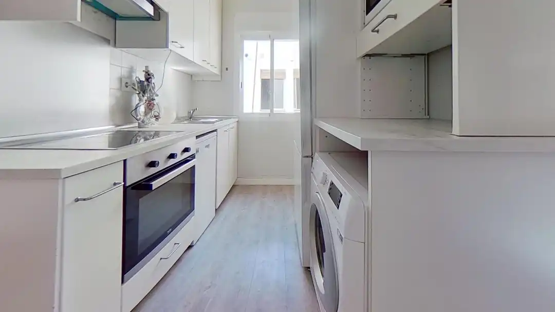 Küche von Wohnung zur Miete in Madrid mit Alarm