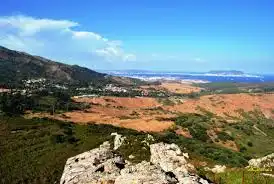 Vista exterior de Casa o xalet en venda en Algeciras amb Aire condicionat, Jardí privat i Terrassa
