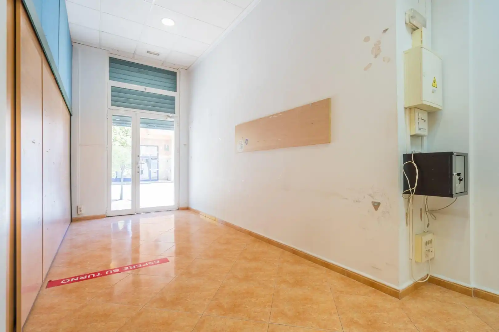 Local en venta en Valencia con Aire acondicionado