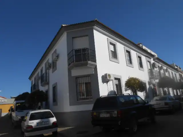Piso en venta en Calle Vazquez Diaz 1