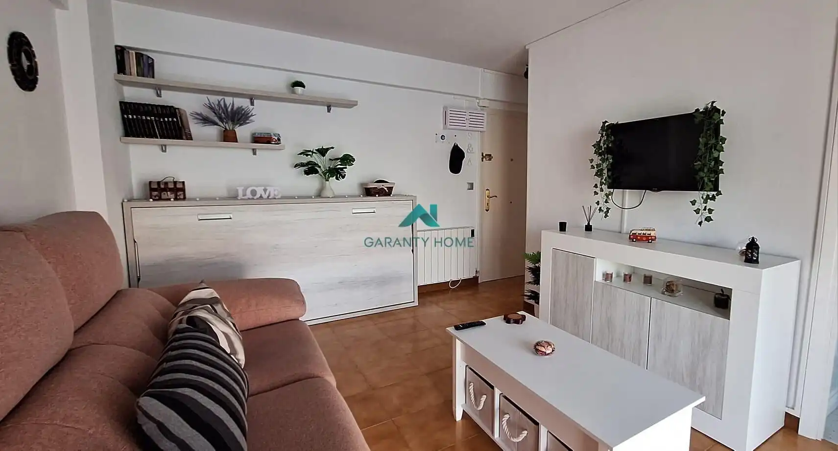 Living room of Study for rent in Laredo  with Heating and Furnished
