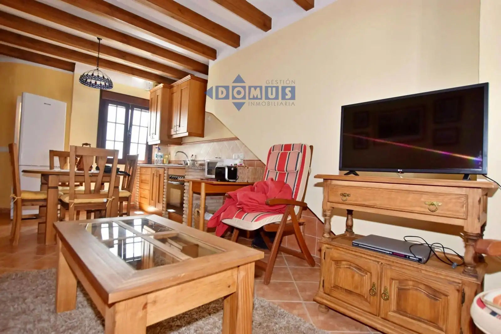 Sala d'estar de Pis en venda en Montejaque amb Terrassa i Moblat