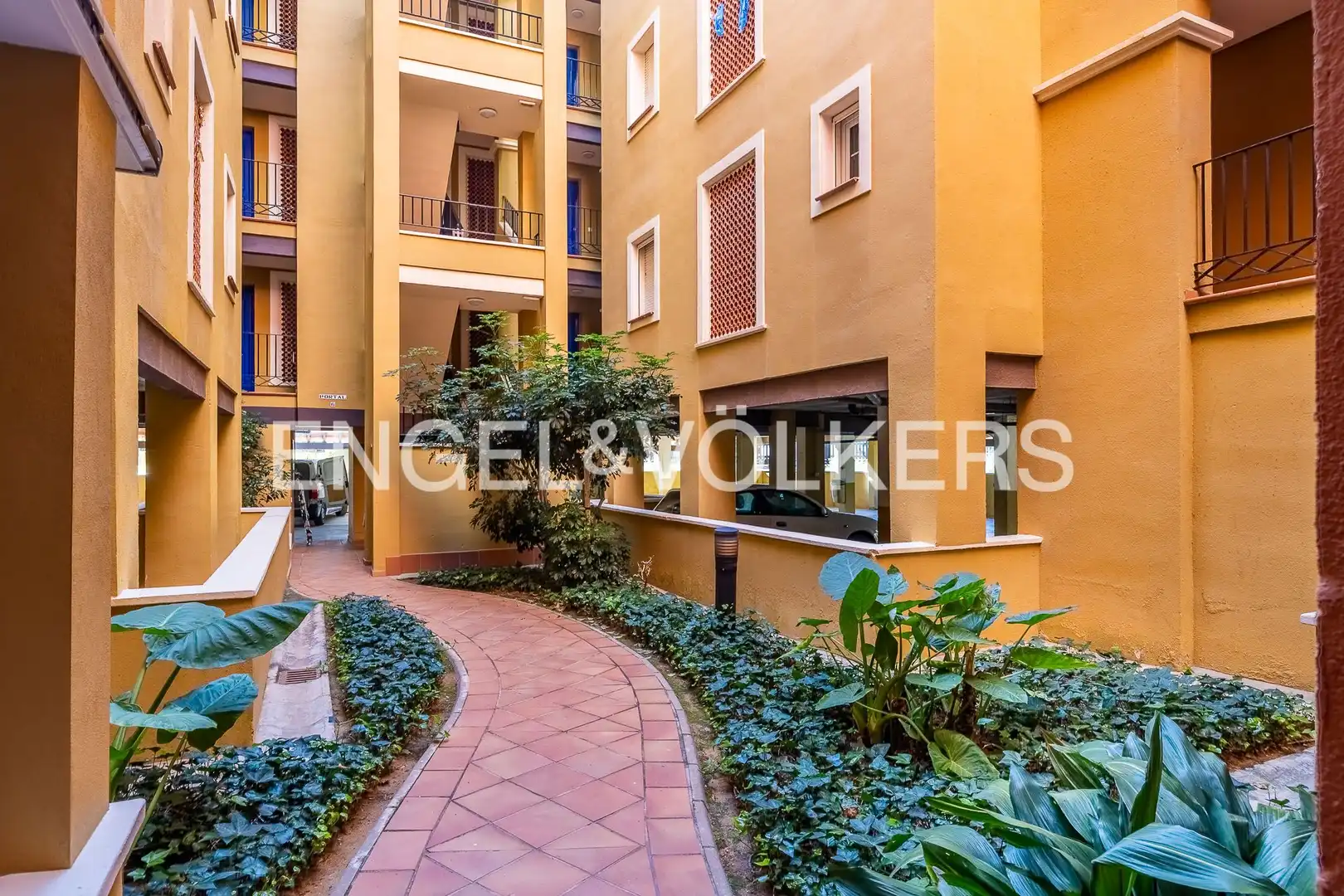 Vista exterior de Ático en venta en Ayamonte con Aire acondicionado, Calefacción y Jardín privado