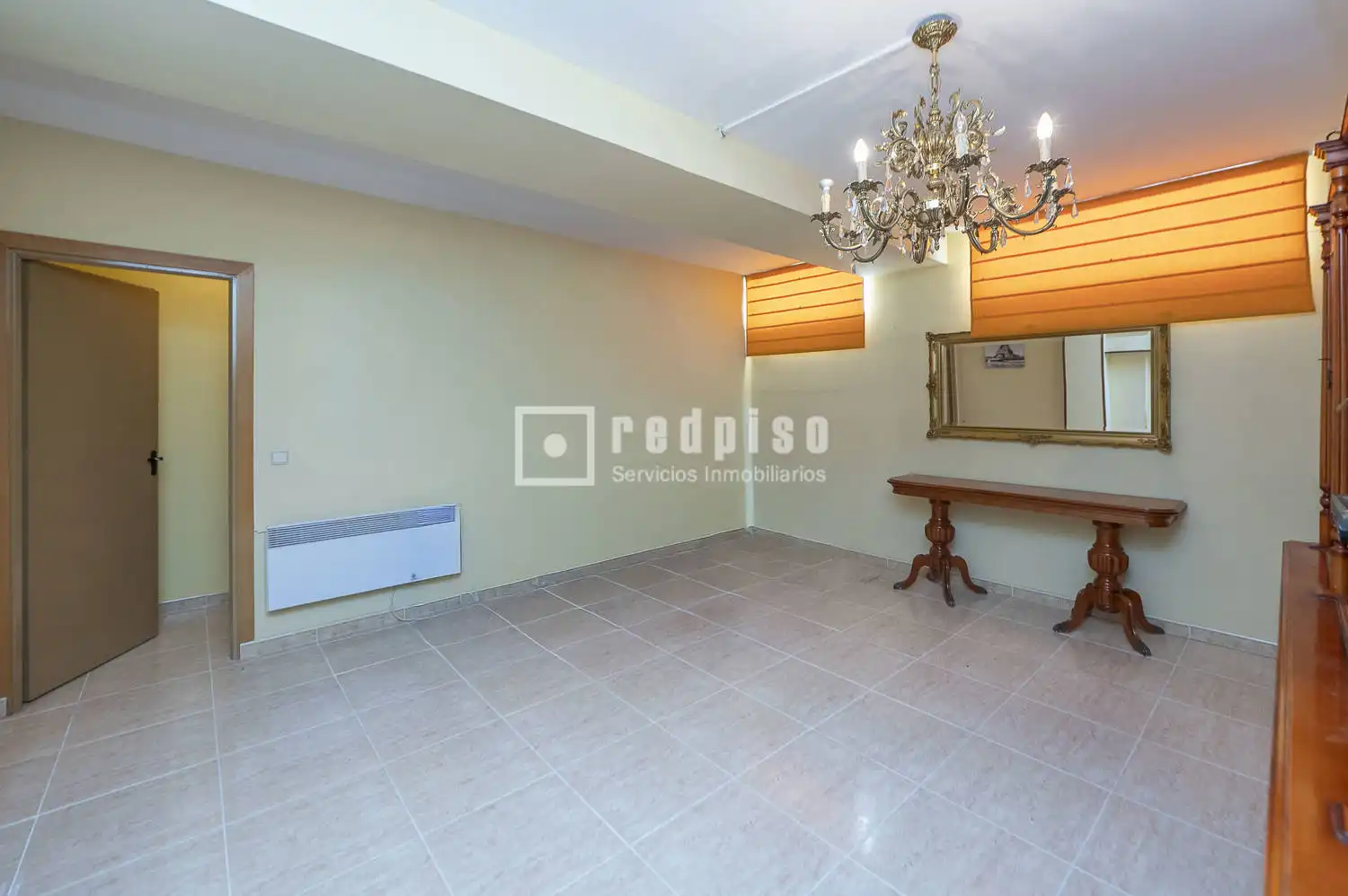Flat for sale in Pinto  with Air Conditioner, Heating and Terrace