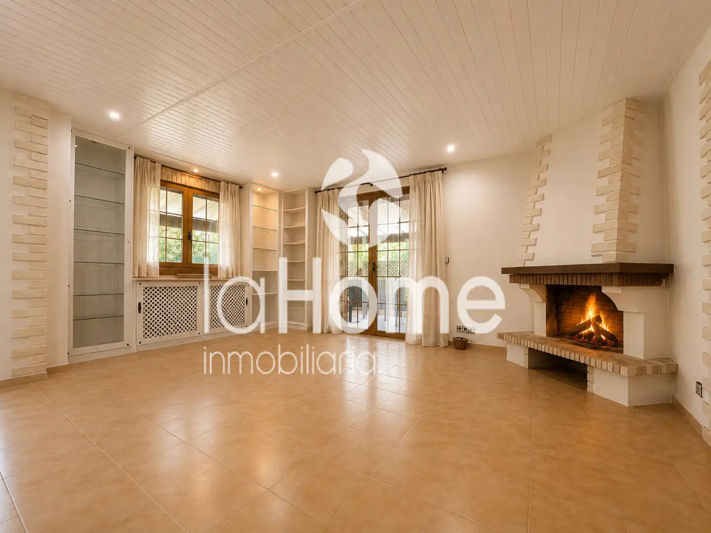 Living room of Detached homes for sale in Paterna  with Air Conditioner, Heating and Terrace