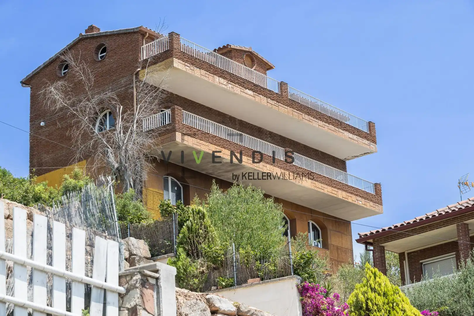 Vista exterior de Casa o xalet en venda en Corbera de Llobregat
