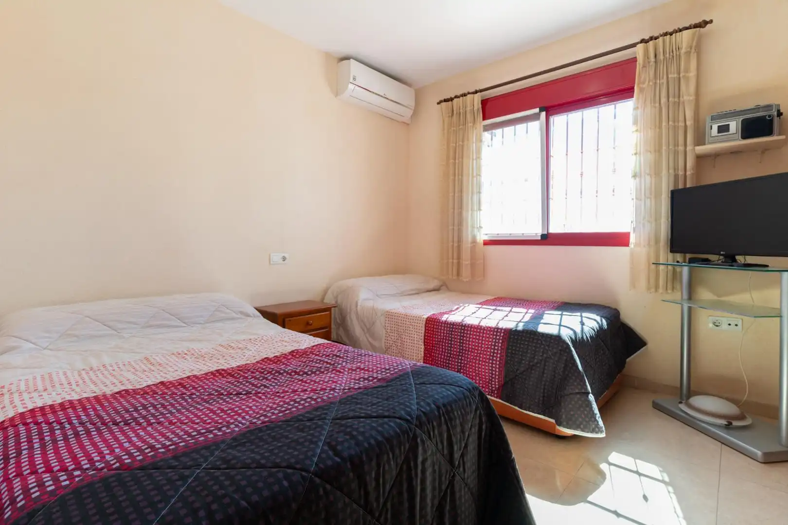 Habitación de Ático en venta en Roquetas de Mar con Aire acondicionado, Terraza y Trastero