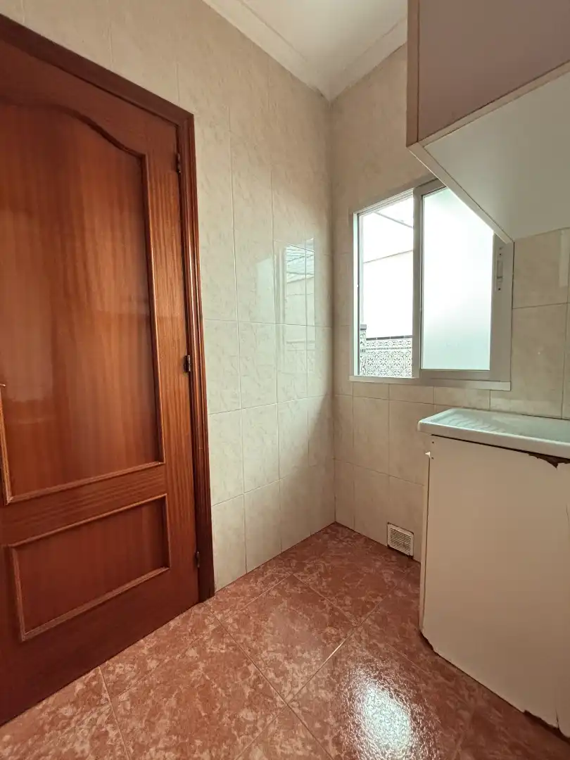 Bathroom of Houses for sale in Andújar  with Terrace and Balcony